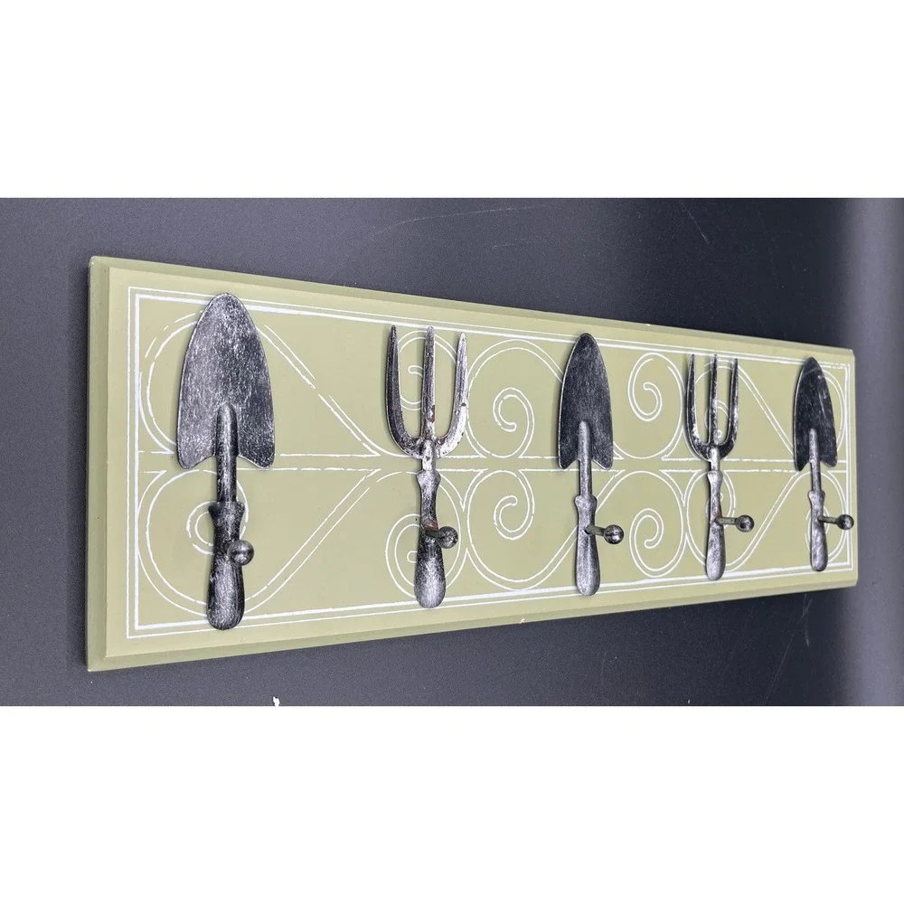N/A decorative wall